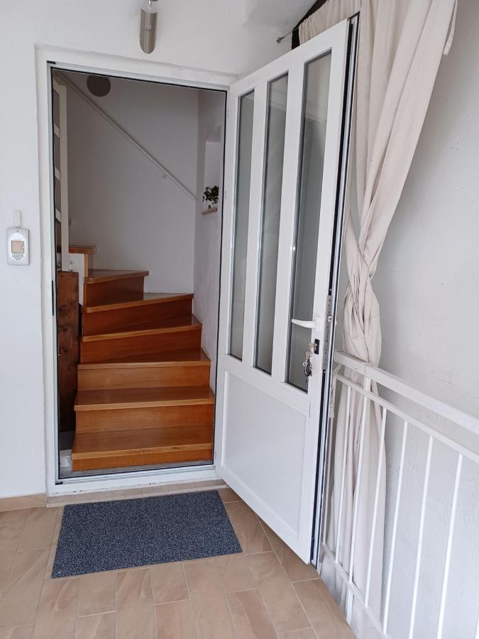 Appartement Apartman Sunce à Makarska Extérieur photo