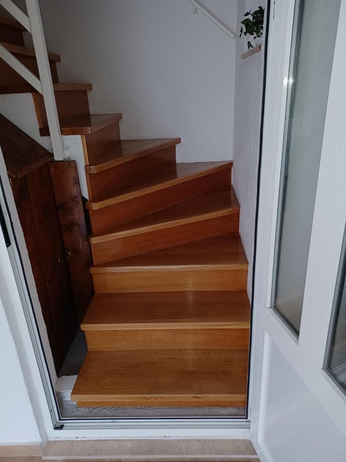 Appartement Apartman Sunce à Makarska Extérieur photo