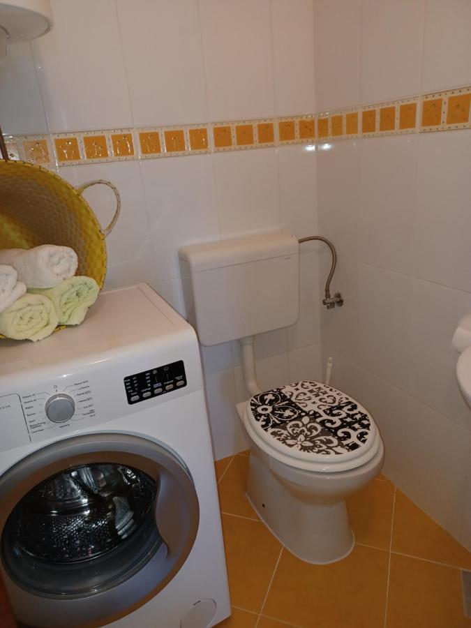 Appartement Apartman Sunce à Makarska Extérieur photo