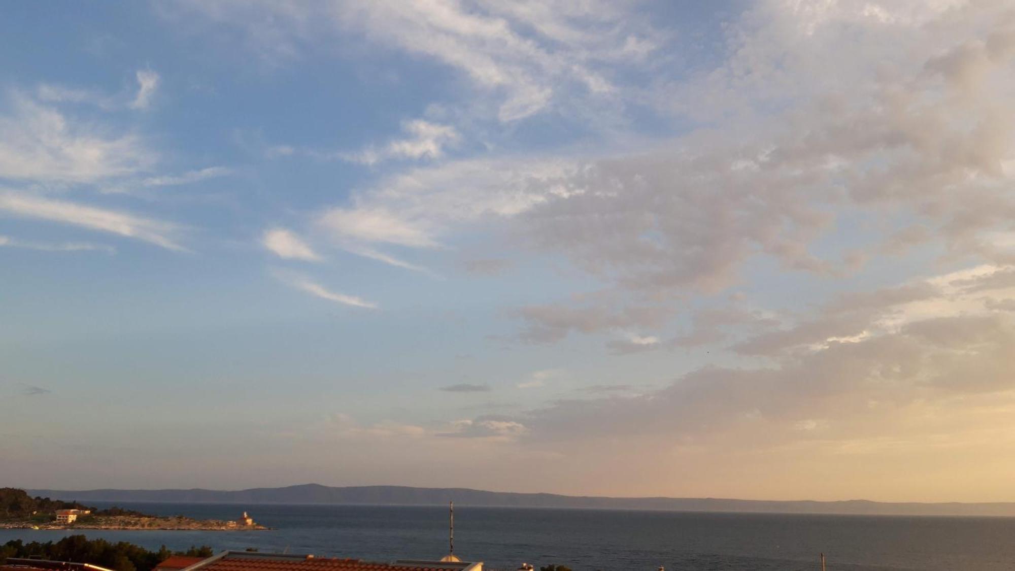Appartement Apartman Sunce à Makarska Extérieur photo